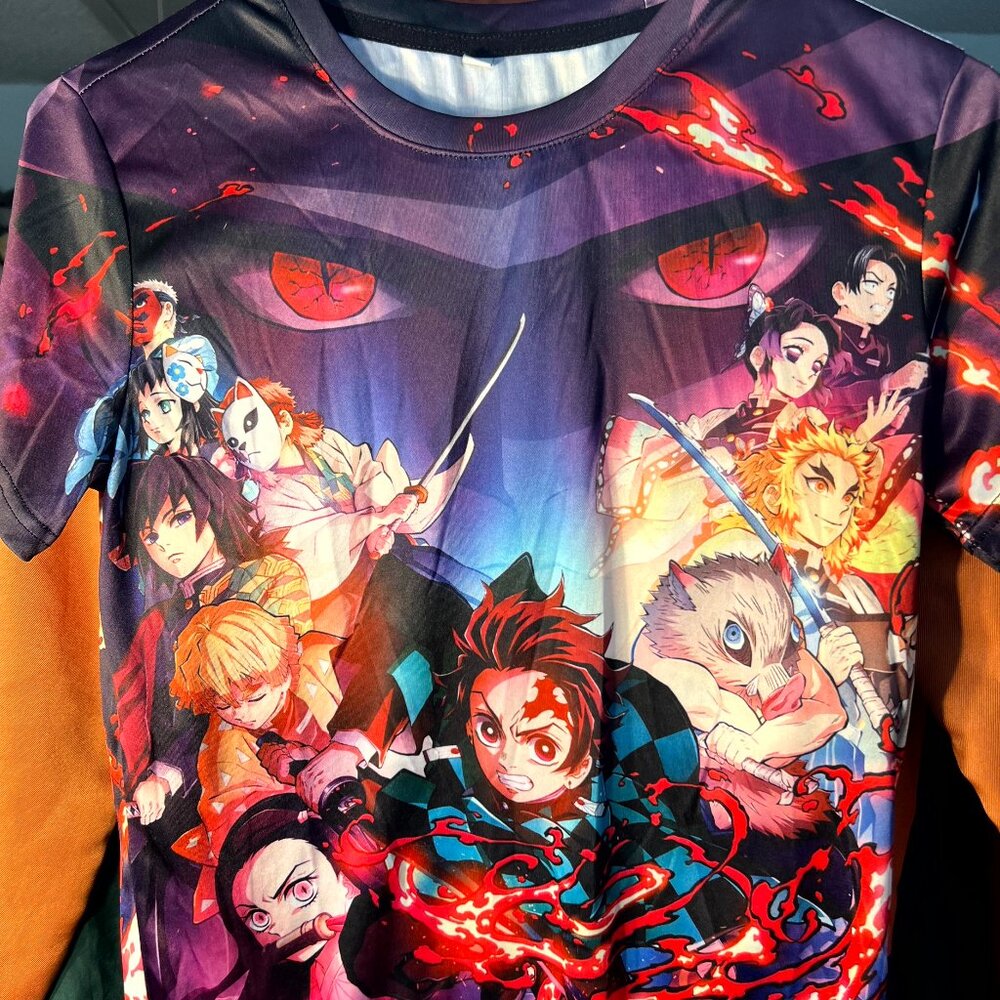 Demon Slayer: Kimetsu no Yaiba All-Over Graphic Print Unisex Kids T-Shirt SZ Med